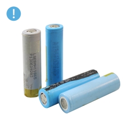باتری لیتیوم یون کارکرده 3.7v سایز 18650 سرتخت 2500mAh ضریب جریان 10C مارک LG