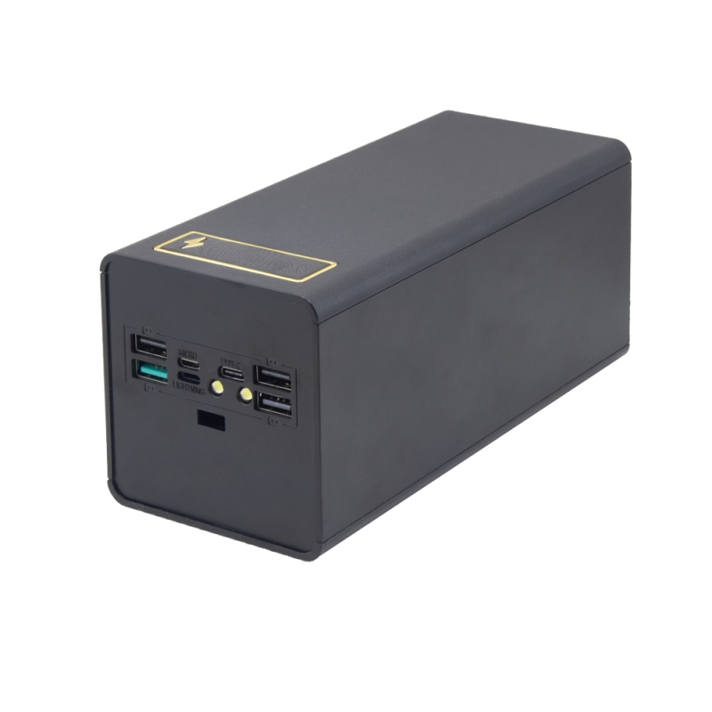 کیس پاوربانک 32 سلولی 100000mAh مگاپاور با ورودی Micro - Type-C - Lightning و چهار خروجی USB مدل C32-PD