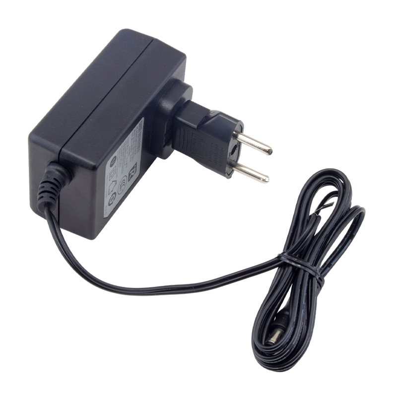 آداپتور 12 ولت 2 آمپر دیواری 12V-2A مارک APD مدل WA-24E12FG