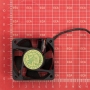 فن براشلس 12V-0.50A سایز 6X6X2.5cm مارک YaLn مدل D60BV-12
