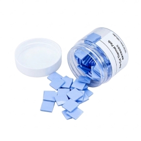 پد حرارتی سیلیکونی چسب دار سایز 12x12mm با ضخامت 1.5mm 