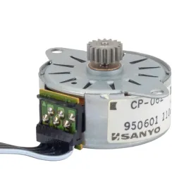 استپ موتور گرد دو فاز 15 درجه 5 سیمه مدل CP-062 برند SANYO