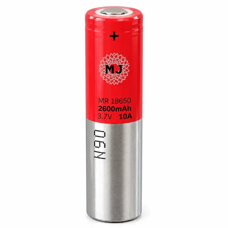 باتری لیتیوم یون 3.7v سایز 18650 سرتخت 2600mAh جریان دشارژ 10A مارک MJ