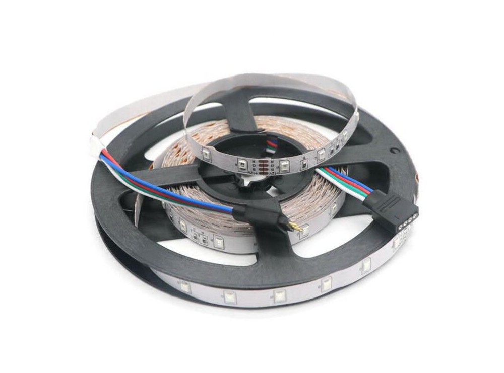 LED نواری RGB درشت 5050 بدون ژله 60PCS رول 5متری