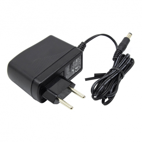 آداپتور 12 ولت 2 آمپر دیواری 12V-2A مارک AMIGO