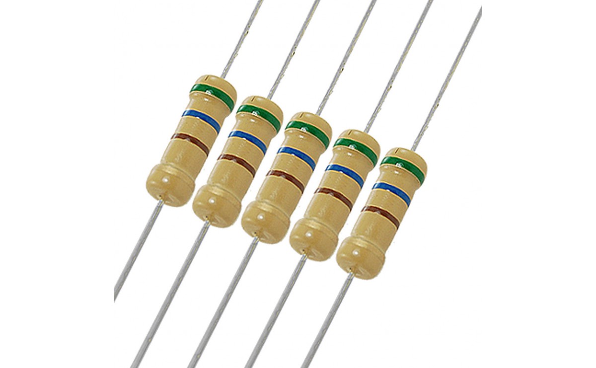 مقاومت 330K اهم 0.5w